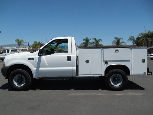 2004 Ford F250  Utility Truck - Service Truck