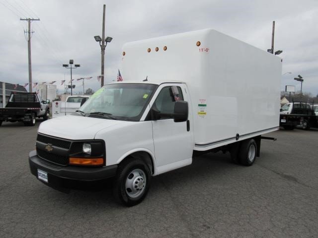 2014 Chevrolet G3500  Box Truck - Straight Truck