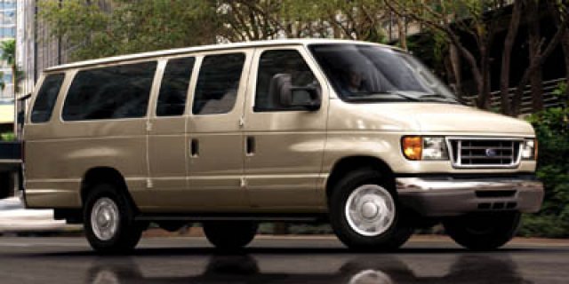 2007 Ford Econoline Wagon  Passenger Van