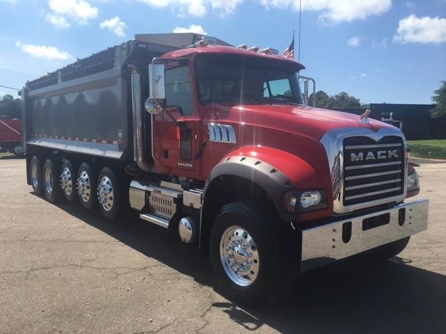 2015 Mack Granite Gu713  Dump Truck