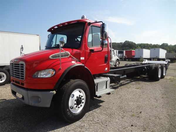 2007 Freightliner M2 106  Cab Chassis