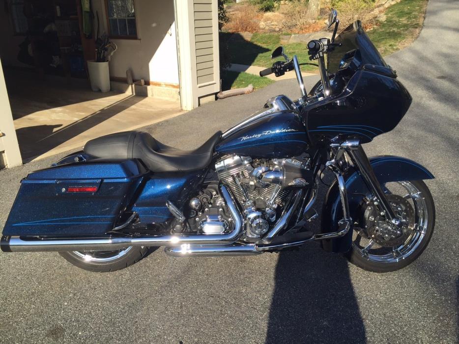 2011 Harley-Davidson FLHTC Electra Glide Classic