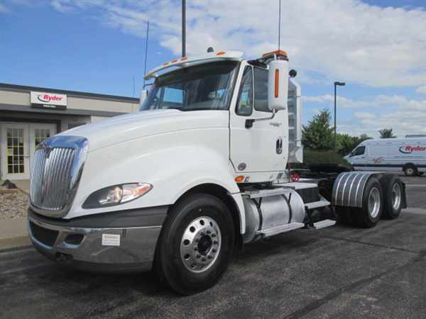 2012 International Pro Lf687  Conventional - Day Cab