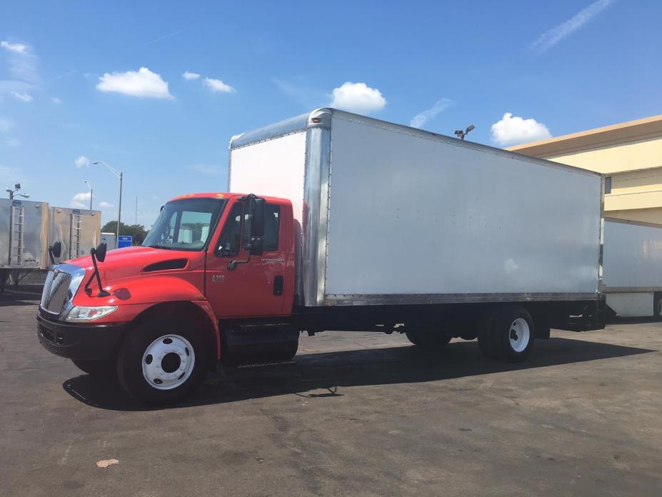 2006 International 4300  Conventional - Day Cab