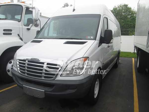 2010 Freightliner Sprinter 2500  Cargo Van