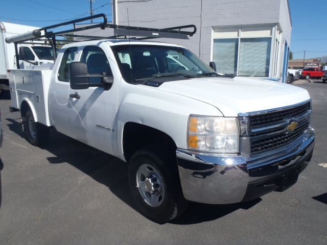 2009 Chevrolet Silverado 2500hd  Pickup Truck