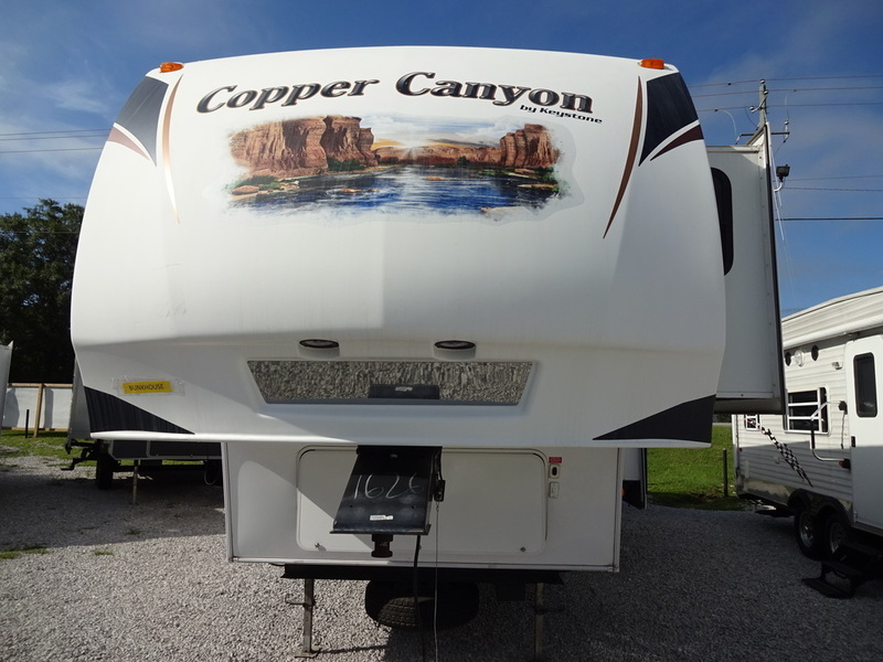 2011 Keystone COPPER CANYON 324FWBHS
