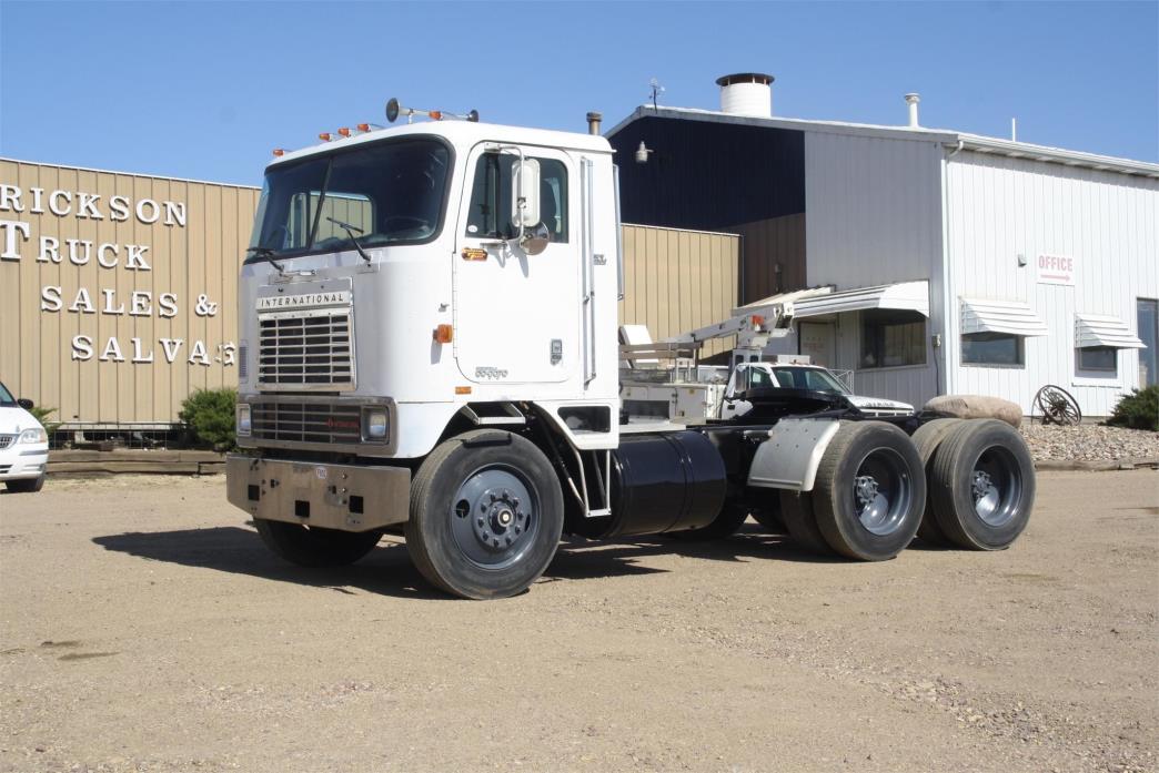 1984 International 1600  Cabover Truck - COE