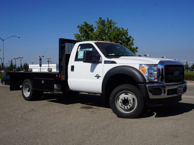 2016 Ford Super Duty F-450  Flatbed Truck