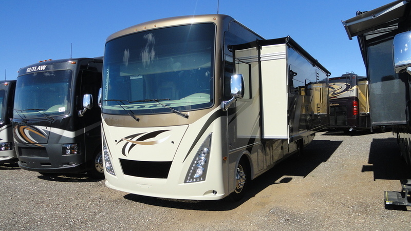 2017 Thor Motor Coach Windsport 29M