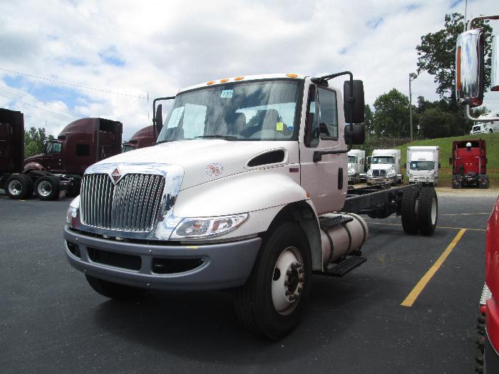 2014 International 4300  Conventional - Day Cab