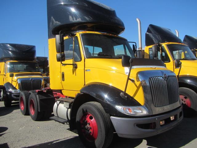 2012 International 8600  Conventional - Day Cab