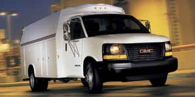 2004 Gmc Savana Cutaway  Cutaway-Cube Van