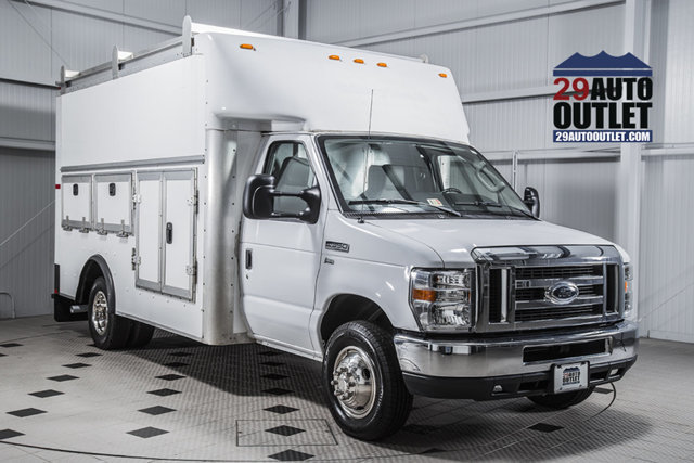 2013 Ford Econoline Commercial Cutaway  Cargo Van