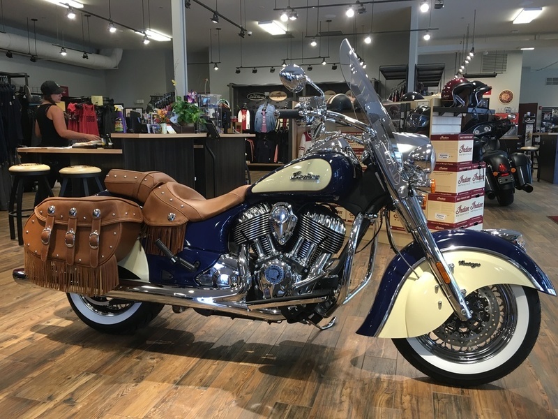 2017 Indian Chief Vintage Springfield Blue Over Ivor