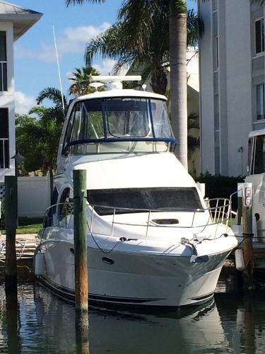 2010 Sea Ray 39 SEDAN BRIDGE