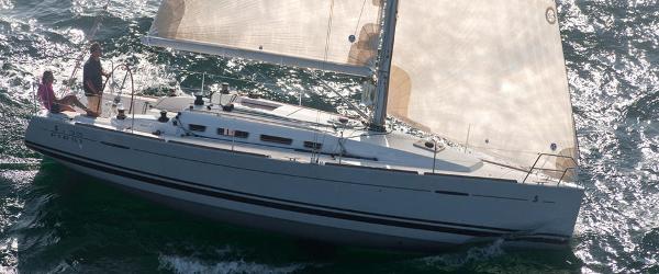 2017 Beneteau First 35