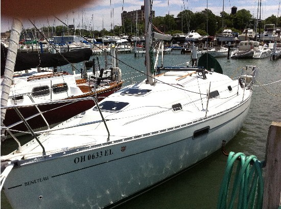 1997 Beneteau Oceanic 281