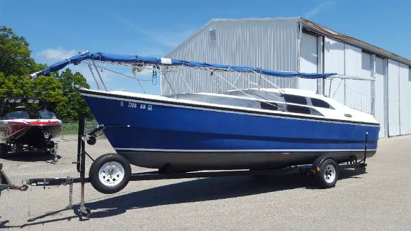 2004 Macgregor 26M