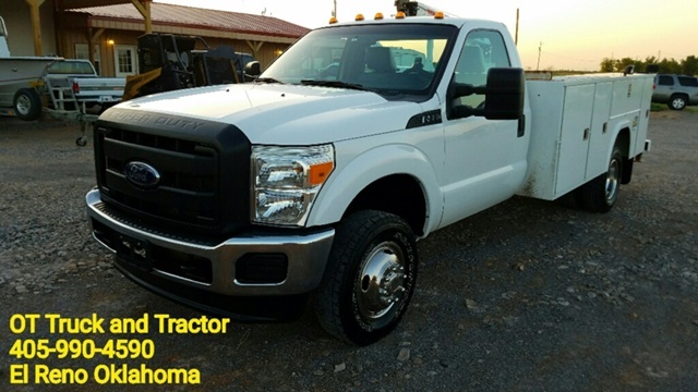 2013 Ford F-350 Chassis  Utility Truck - Service Truck