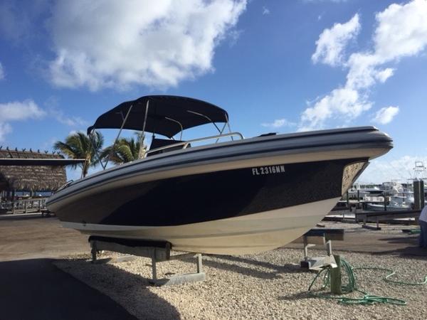 2007 Novurania Chase 31 Tender Chris Craft