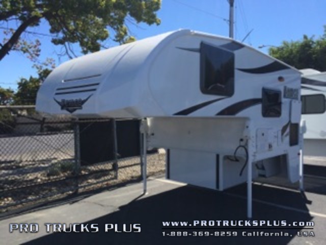 2017 Lance 650 Short bed, Power Awning