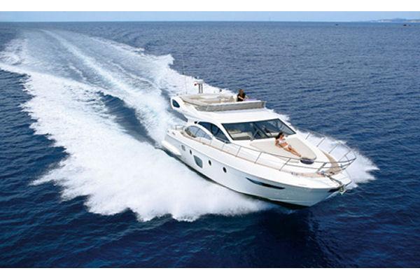 2009 Azimut 47