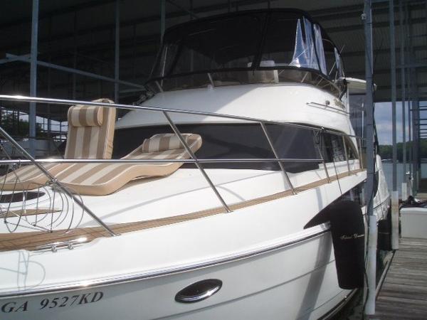 2006 Meridian 459 Motor Yacht