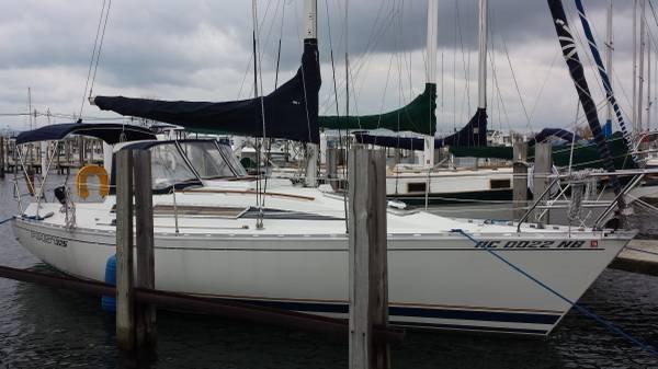 1985 Beneteau 325