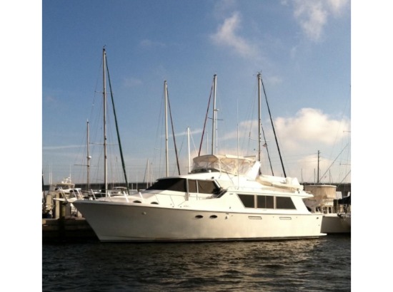 1990 HATTERAS Vantare 56 Pilothouse Motoryacht with Flybridge