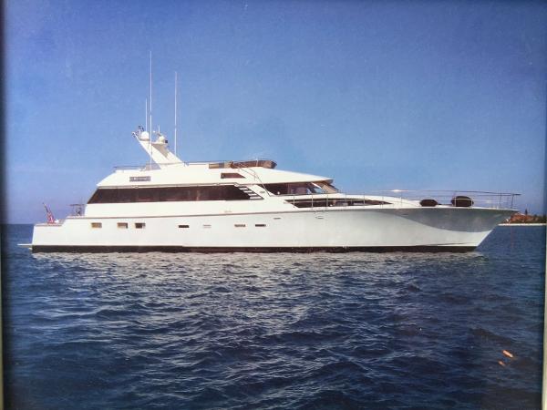 1988 Cheoy Lee Cockpit Motoryacht