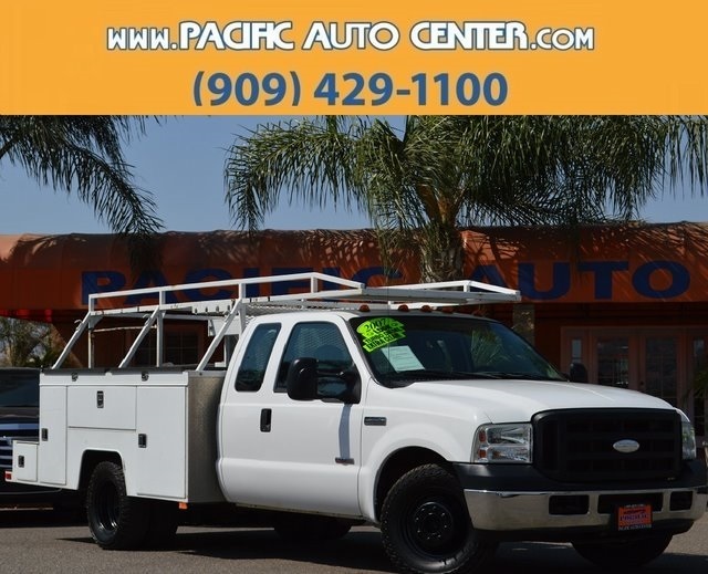 2007 Ford F-350sd  Cab Chassis