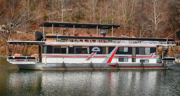 1992 Lakeview Houseboat