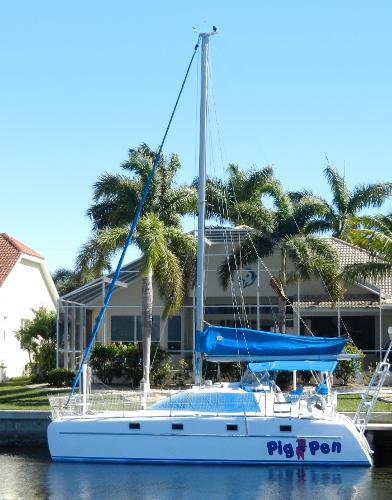 2000 Victory 35 Catamaran