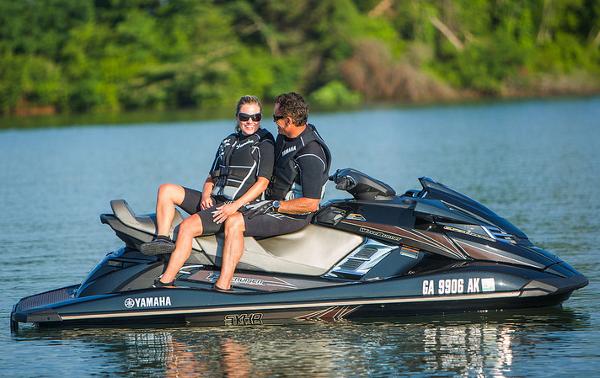 2014 Yamaha Waverunner FX Cruiser SVHO