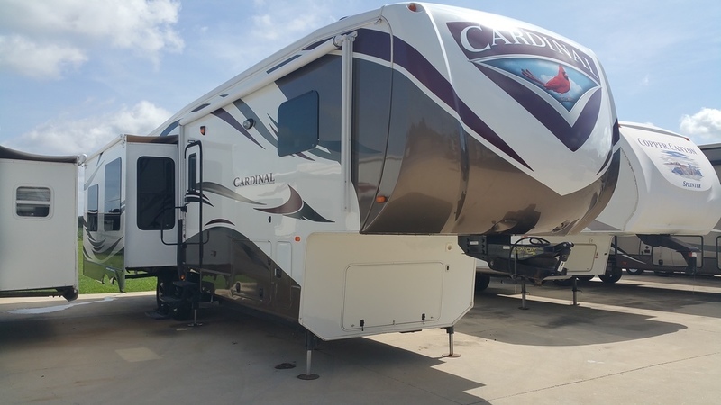 2013 Forest River Cardinal 3675RT