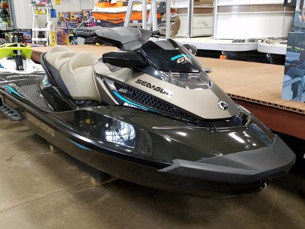 2016 Sea-Doo GTX Limited 300