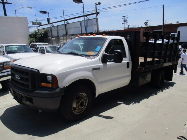 2007 Ford F 350  Stake Bed