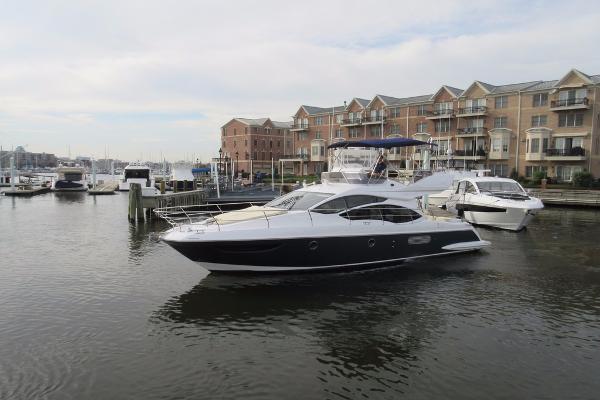 2016 Azimut 42 Flybridge