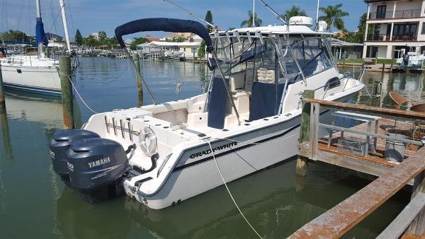 2001 Grady White 300 Marlin F250 4 stroke Yamahas