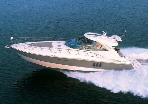 2008 Cruisers Yachts 520 Sports Coupe