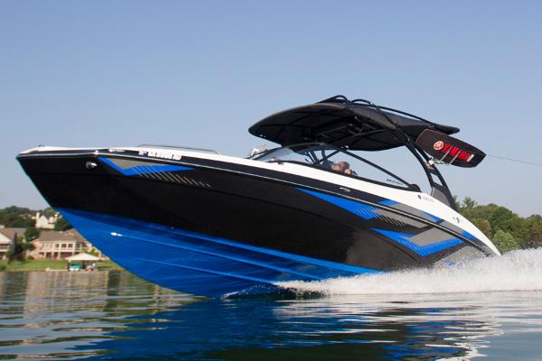 2016 Yamaha 242X E-Series