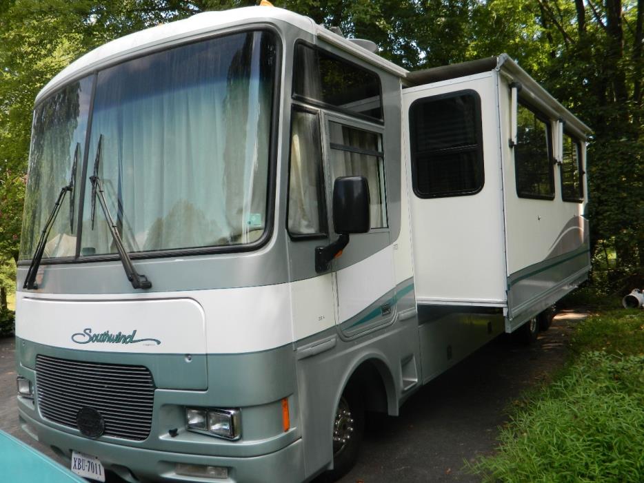 1998 Fleetwood SOUTHWIND 35S