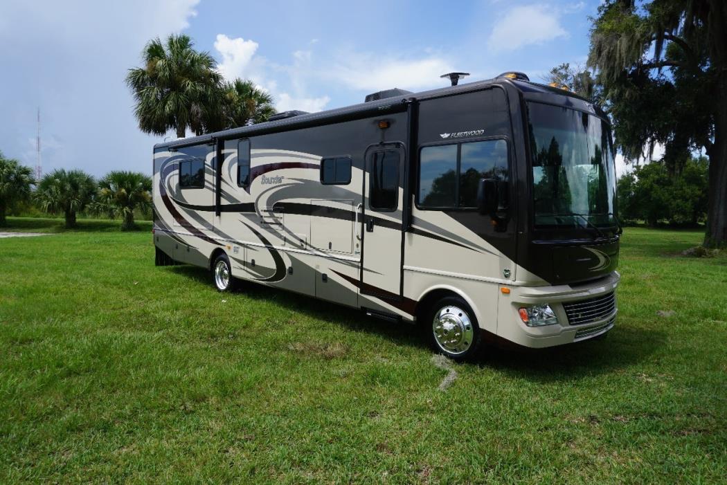 2014 Fleetwood Bounder 35K