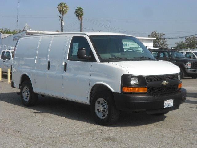 2011 Chevrolet Express G2500  Cargo Van