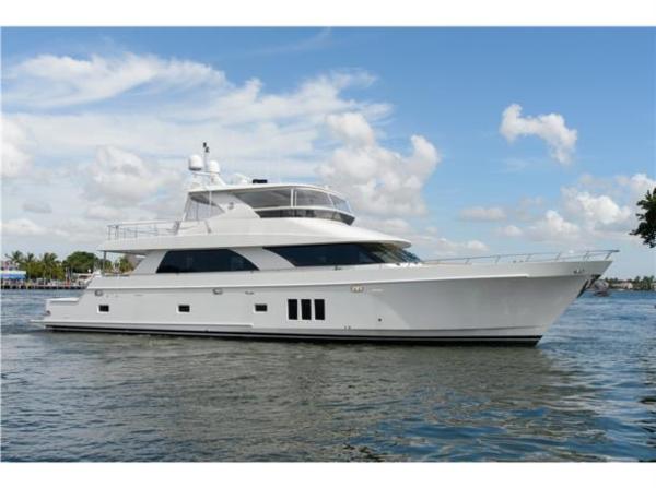 2014 Ocean Alexander 85 Motor Yacht