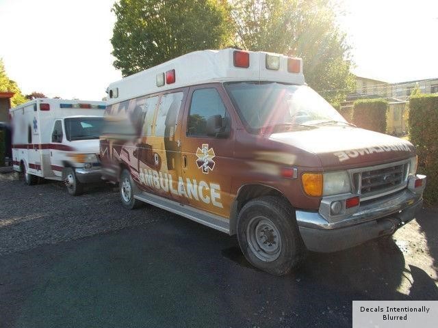 2005 Ford E350  Ambulance