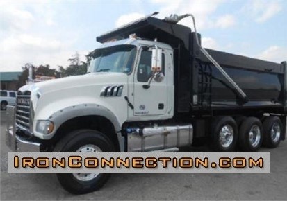 2013 Mack Granite Gu713  Dump Truck