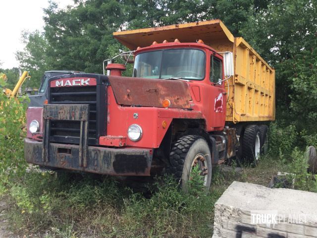 1985 Mack Dm886sx  Dump Truck