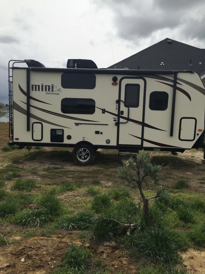 2016 Forest River ROCKWOOD MINI LITE